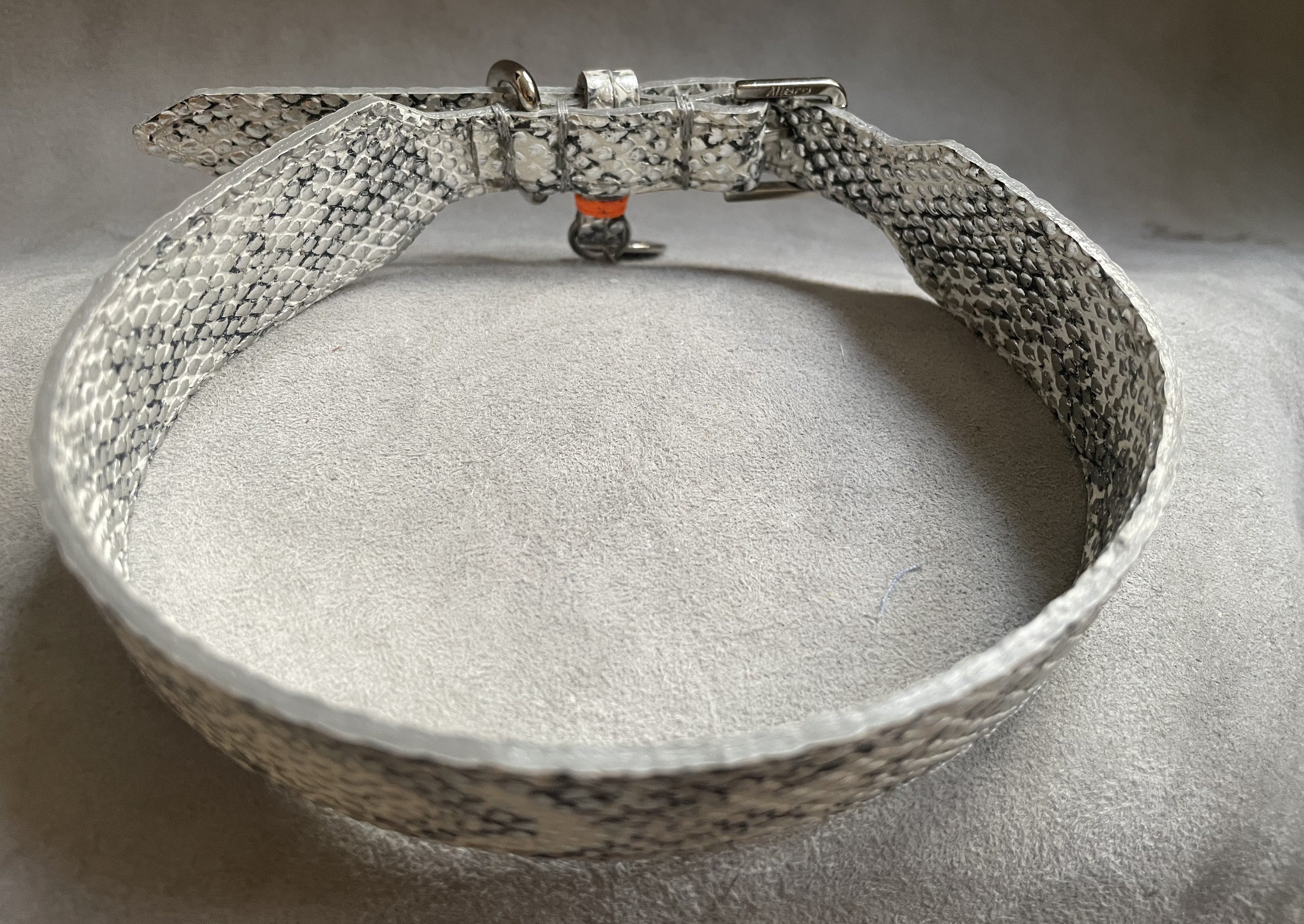Leather Collar - Silver & White