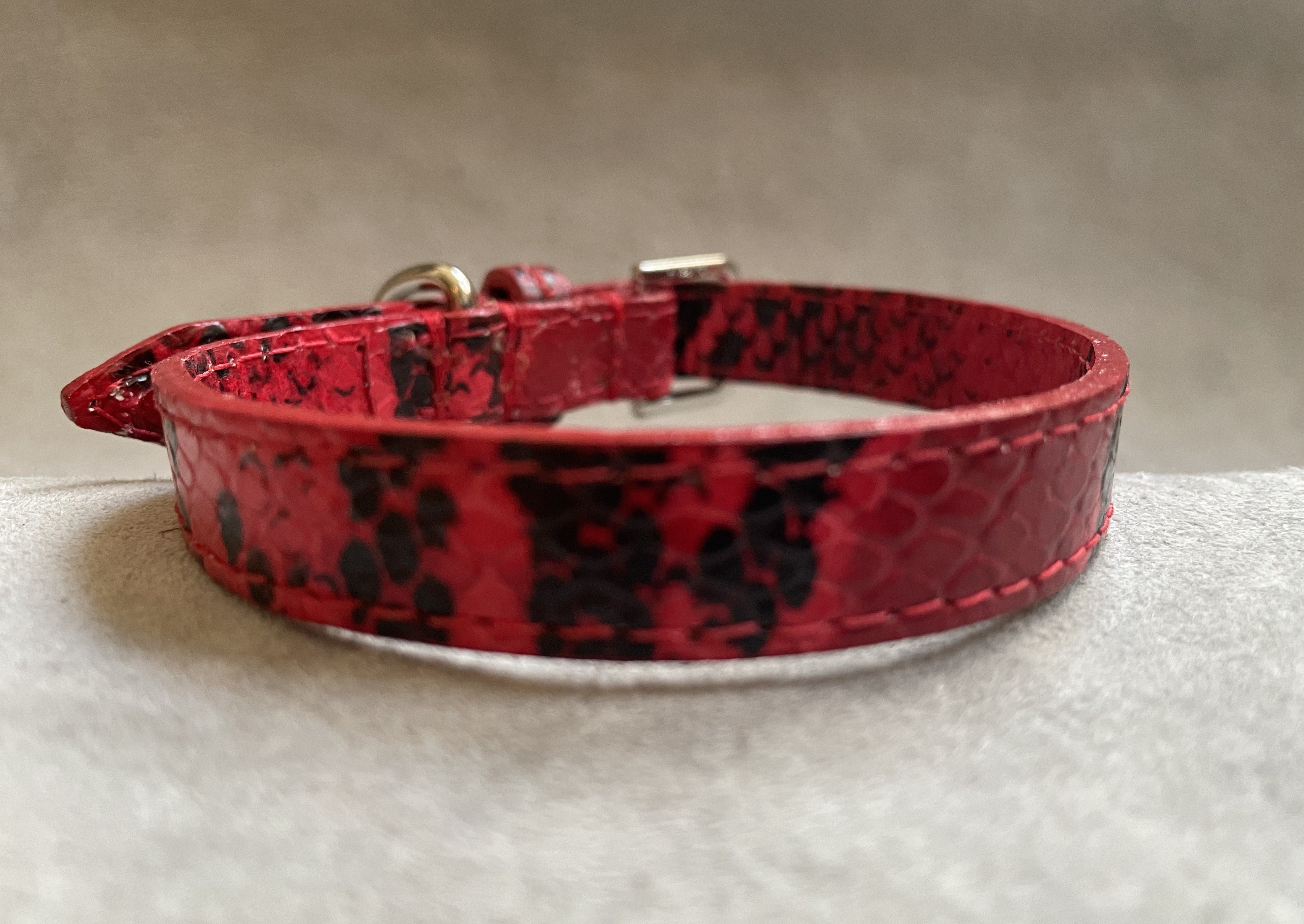 Leather Collar - Red & Black