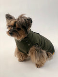 Medium size  dog wearing a Kizzou winter jacket is adjustable to fit different dog body shapes, easy to put on and made of quality materials.